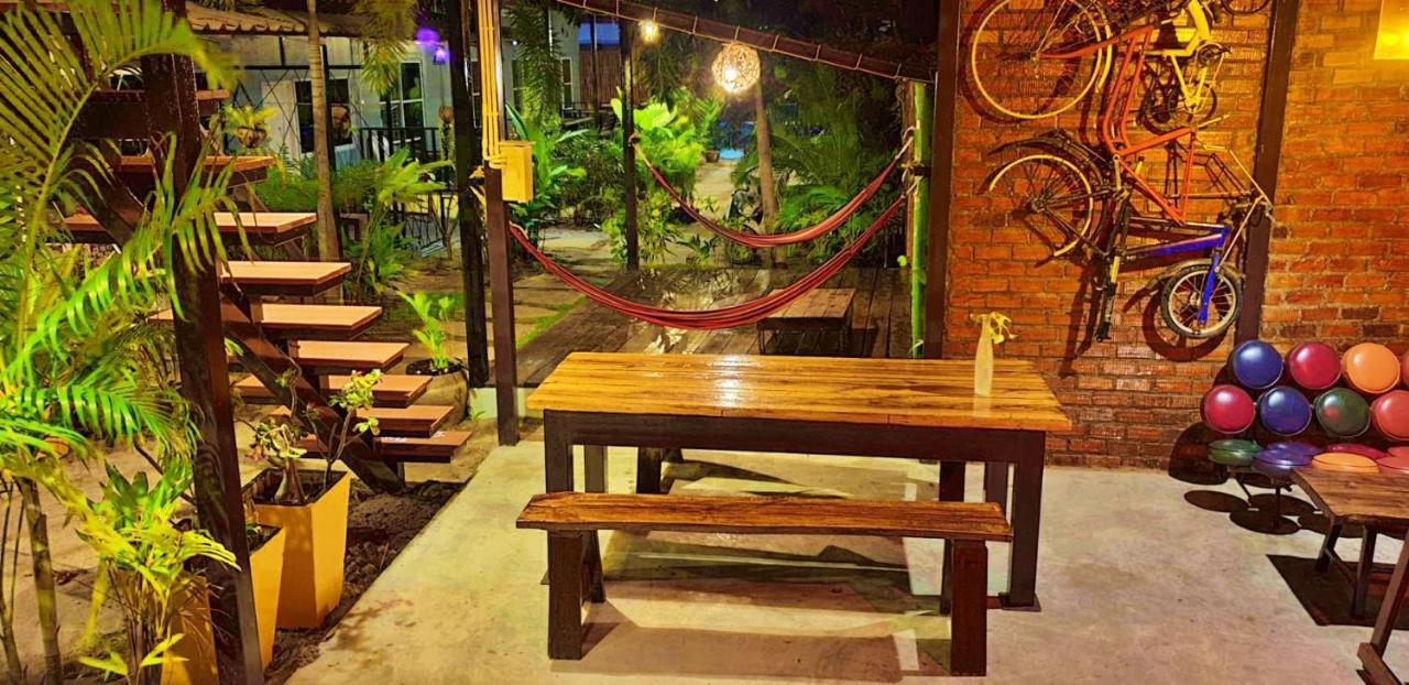 Oasis Lipe Resort Exteriör bild